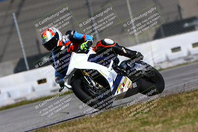 media/Jan-21-2023-Fastrack Riders (Sat) [[fcf3f88a30]]/Level 4/Session 3 Turn 9/